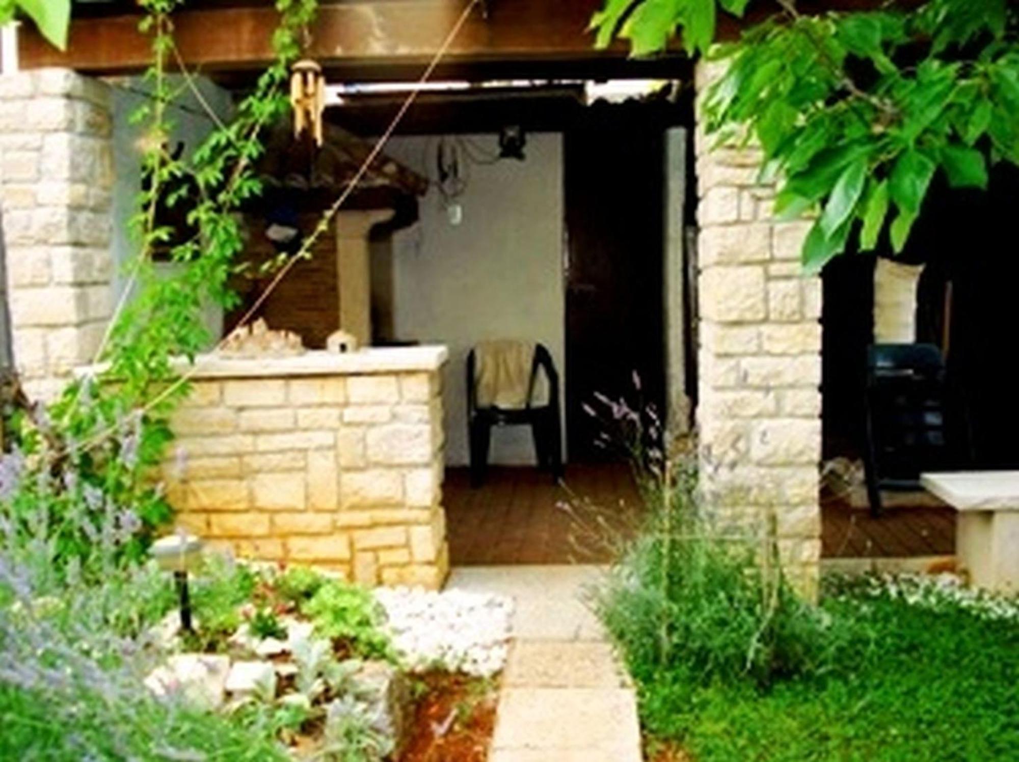 Apartments N & V Poreč Exteriör bild